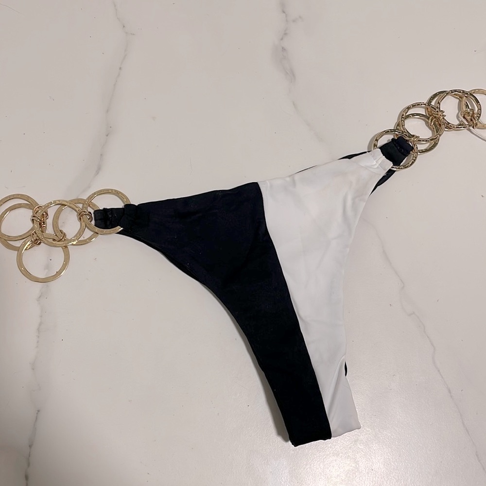 Beach Bunny Tango Bottom